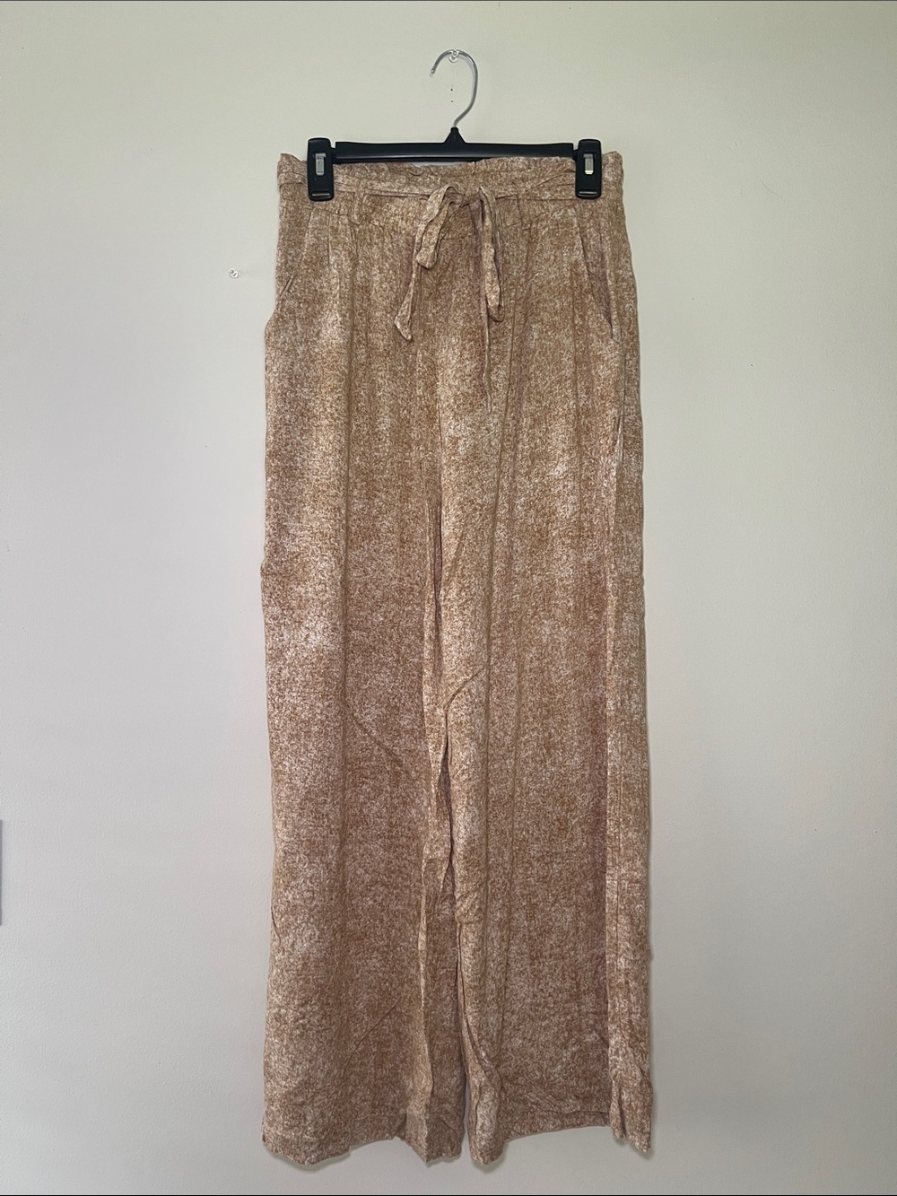 LuLaRoe Tan Patterned Dianne Pants NWT